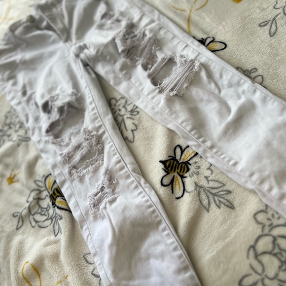 AMERICAN EAGLE SIZE 6  white holy jegging jeans - Picture 2 of 8